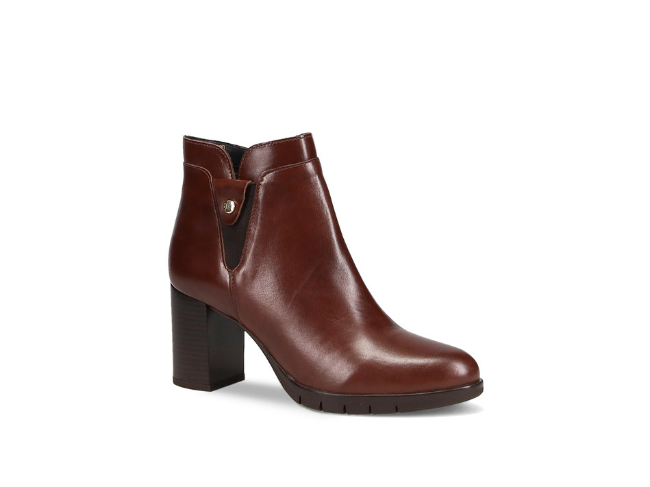 Brown leather bootie