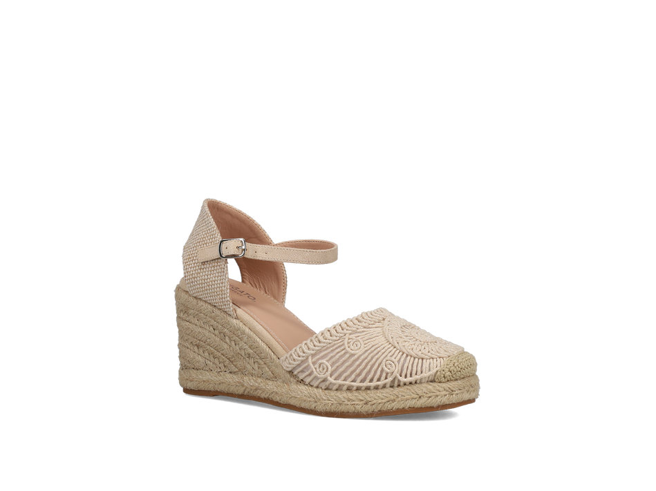 Beige espadrille