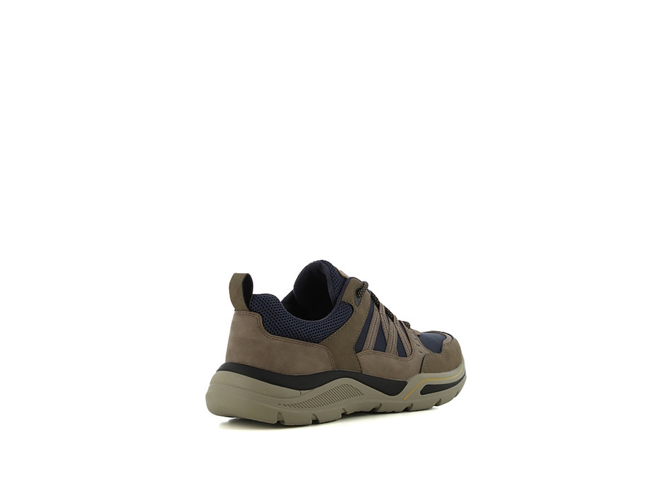 Mens taupe sneaker