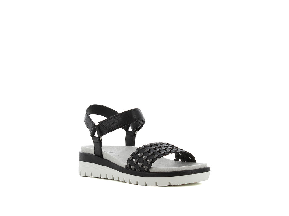 Black sandal