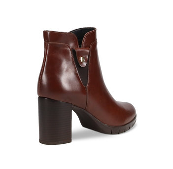 Brown leather bootie