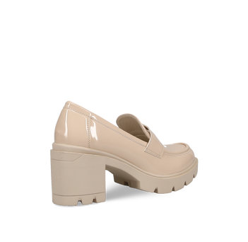 Beige chunky loafer