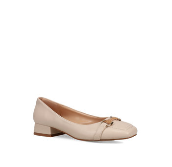 Beige ballet flat