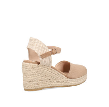 Beige wedge espadrille