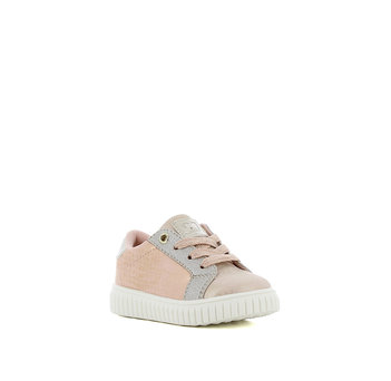 Kid''s pink sneaker