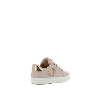 Kids pink sneaker