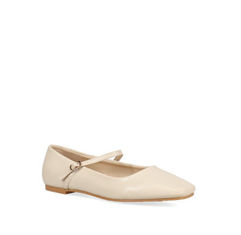 Ecru ballet flat