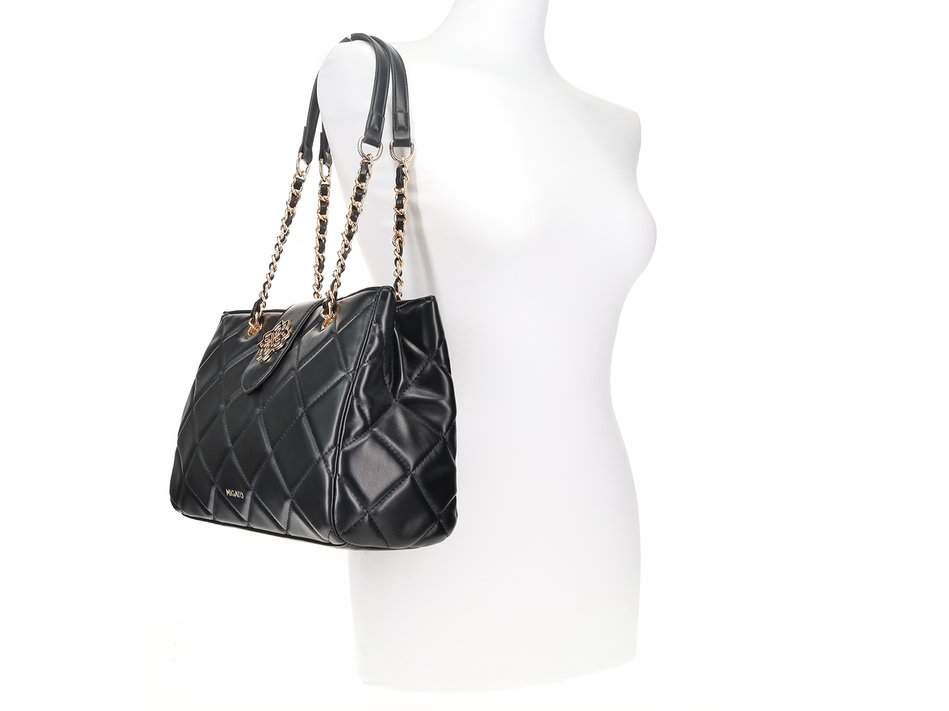 Black quilted shoulder bag