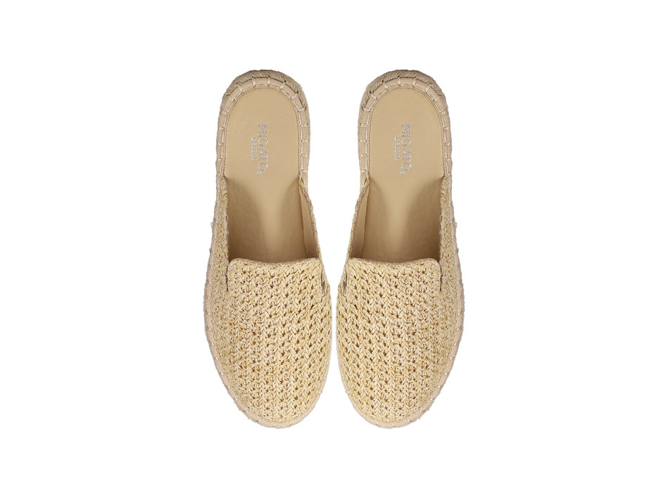 Beige slip-on espadrille