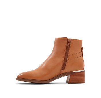 Tan leather bootie SIRAVETH