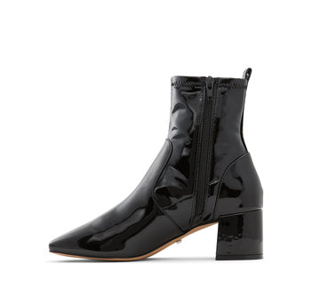 Black patent bootie IBIRASWEN