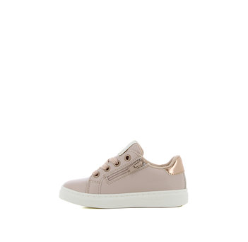 Kids pink sneaker