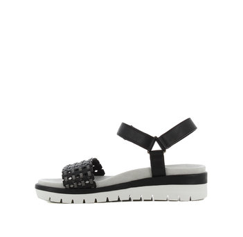 Black sandal