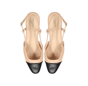 Beige ballet flat